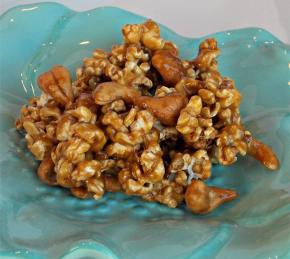 Cashew Caramel Corn Photo