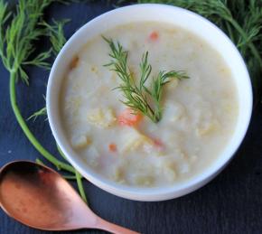 Slow Cooker Vegan Leek and Potato Soup Photo