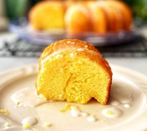 Yellow Pound Cake Photo