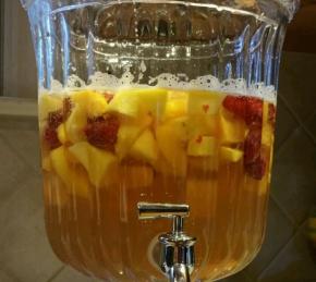 White Peachy Sangria Photo