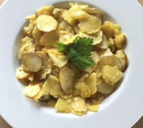 Vegan Raw Sunchoke Salad with Apples Photo