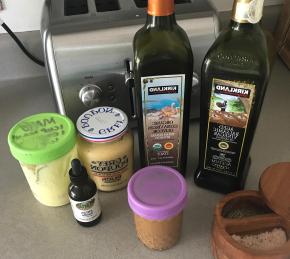 Creamy Balsamic Vinaigrette Photo