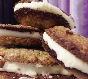 Oatmeal Cream Pies with Chocolate Photo