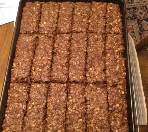 Gingerbread Granola Bars Photo