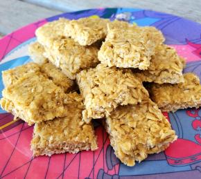 Applesauce Oatmeal Bites for Toddlers Photo