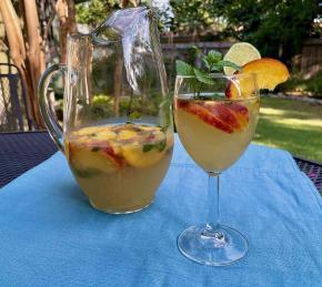 Sparkling Peach Sangria Photo