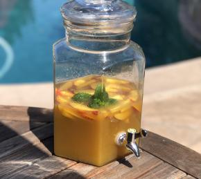 White Peach Sangria Photo