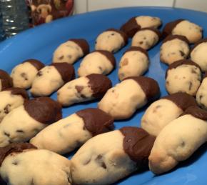 Mini Chocolate Chip Shortbread Cookies Photo