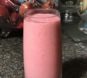 B and L's Strawberry Smoothie Photo