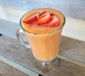 Recharge-Style Strawberry Mango Smoothie Photo