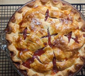 Old-Fashioned Strawberry Pie Photo