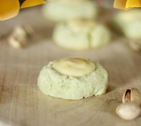 White Chocolate-Orange-Pistachio Thumbprint Cookies Photo