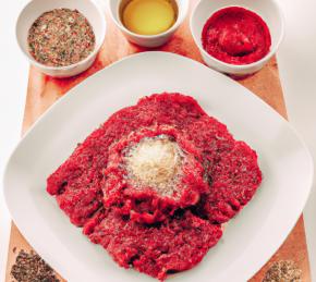 Crispy Garlic Crumb Steak Photo