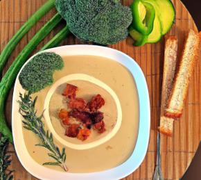 Spicy Roasted Butternut Squash, Pear, and Bacon Soup Photo